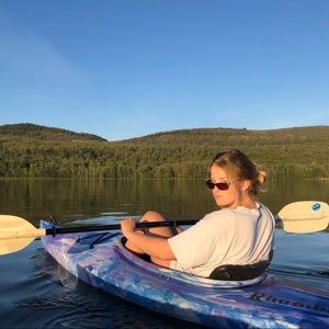 Meet your Posher, Monroe